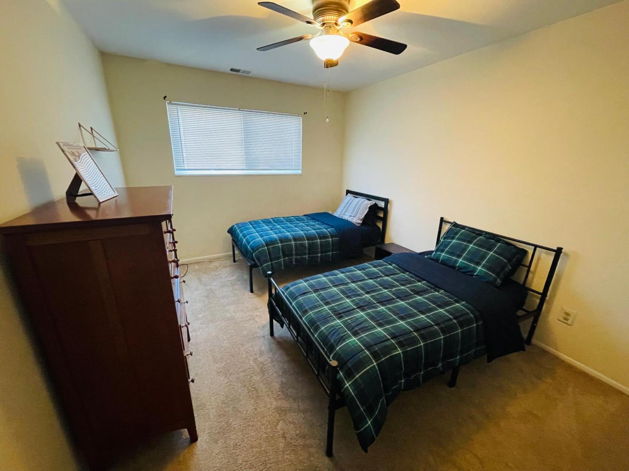 Apartment Charming 2br 2b In Elkins Park, Parking, Pool *